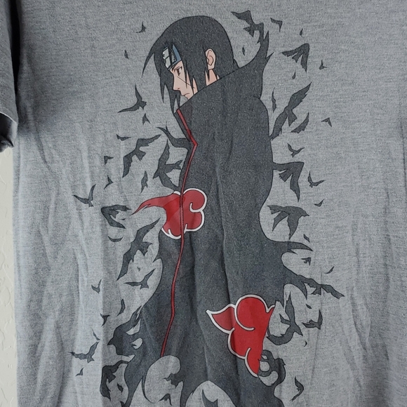 Naruto - Itachi Uchiha graphic tee Size L - Picture 2 of 3